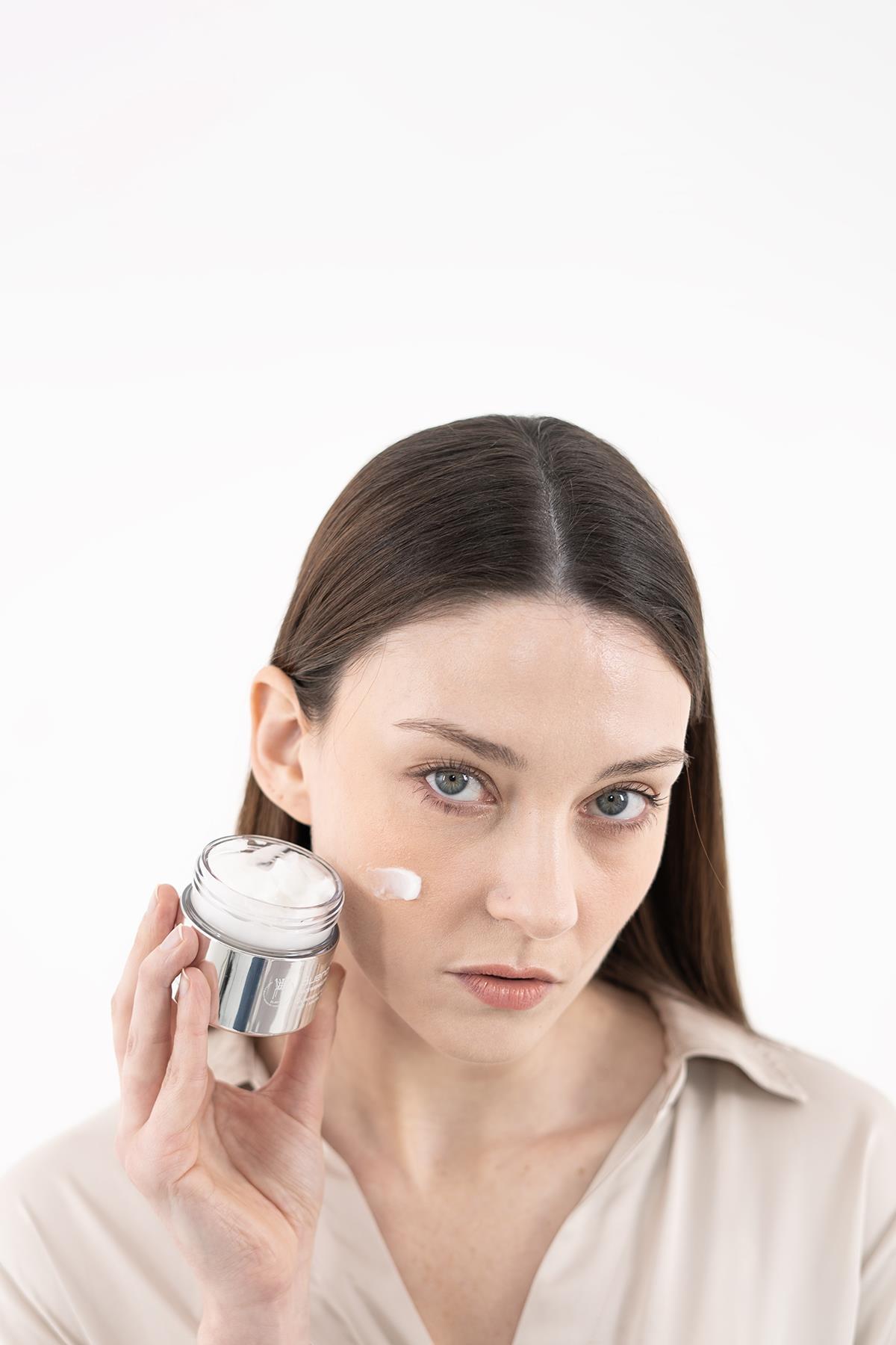 BUENO+ Anti Wrinkle Fill-Up Peptide Cream Yaşlanma Karşıtı Yüz Kremi 80 gr