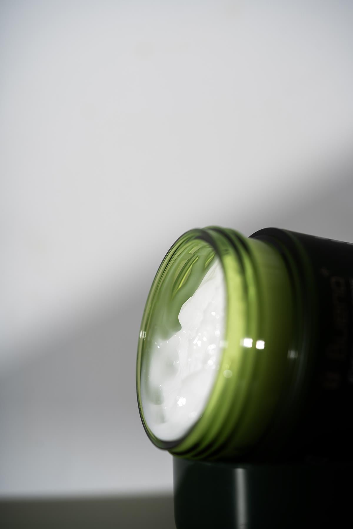 Bueno Icheon Rice Core White Canlandırıcı Yüz Kremi 80 mL