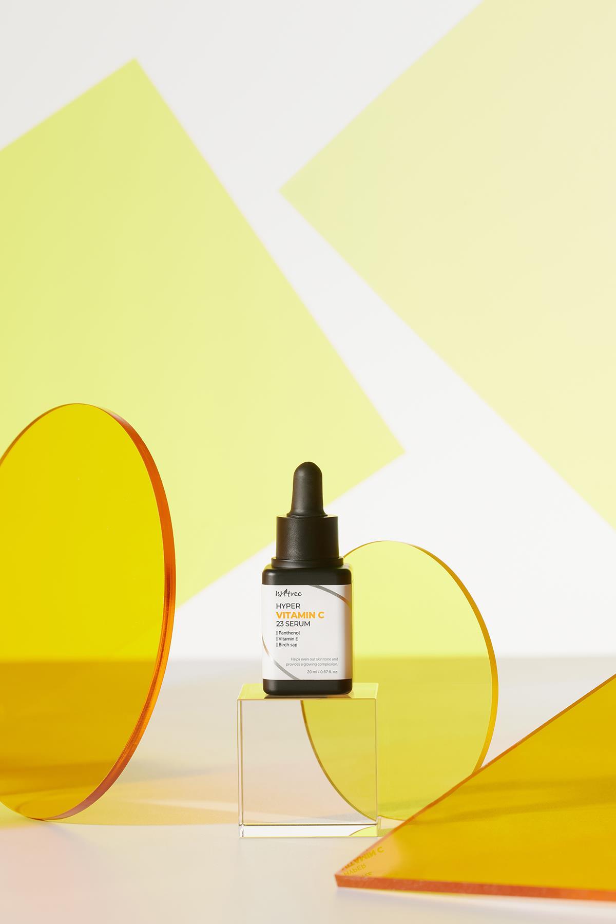 Isntree Hyper Vitamin C 23 Serum 20ml (%23 Askorbik Asit İçeren Aydınlatma ve Cilt Tonu Eşitleme Serumu)