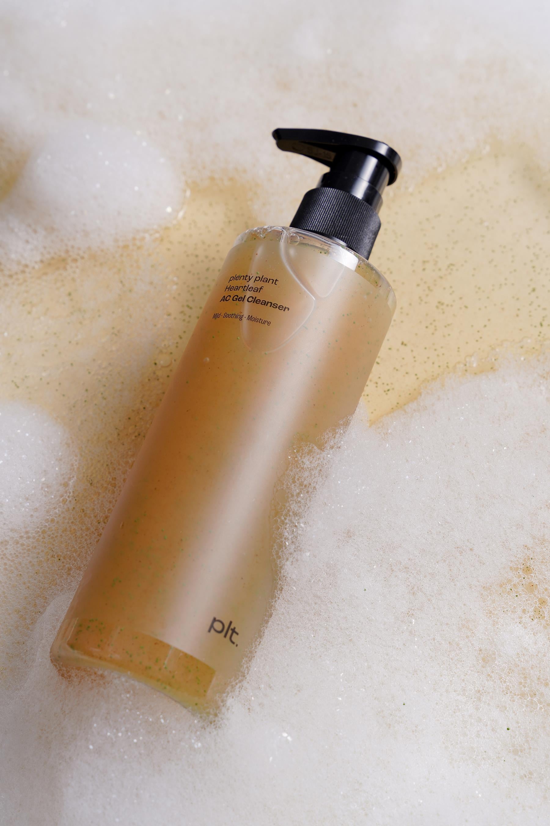 Plenty Plant Jel Yüz Temizleyici (Heartleaf AC Gel Cleanser) 293 mL