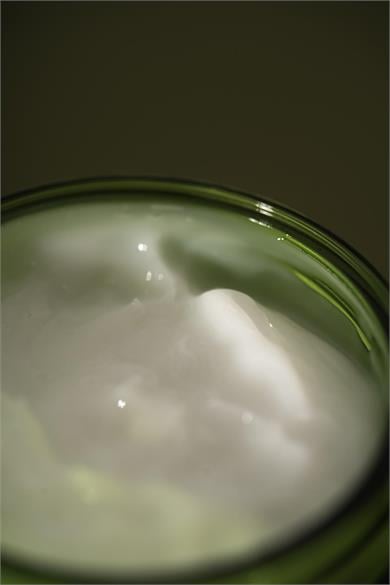 Bueno Icheon Rice Core White Canlandırıcı Yüz Kremi 80 mL