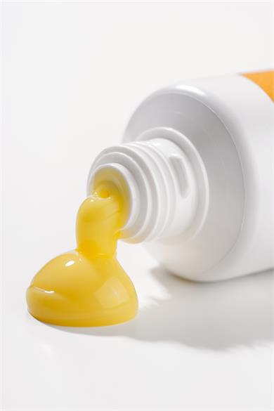 Isntree C-Niacin Toning Cream 50 ml (Vitamin Kaynağı, Parlak ve Aydınlık Cilt Tonu Bakım Kremi)