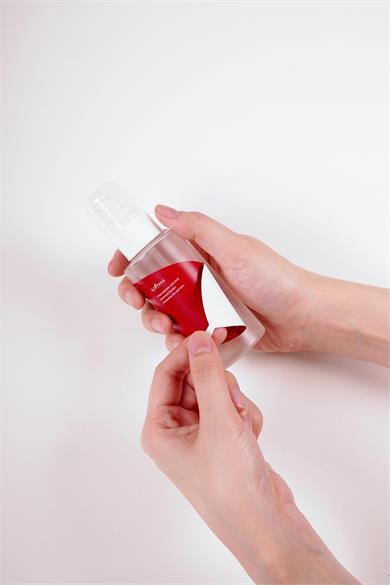 Isntree Chestnut AHA 8% Clear Essence 100 ML (Glikolik ve Laktik Asit İçeren Cilt Pürüzsüzleştirici Peeling Esansı)