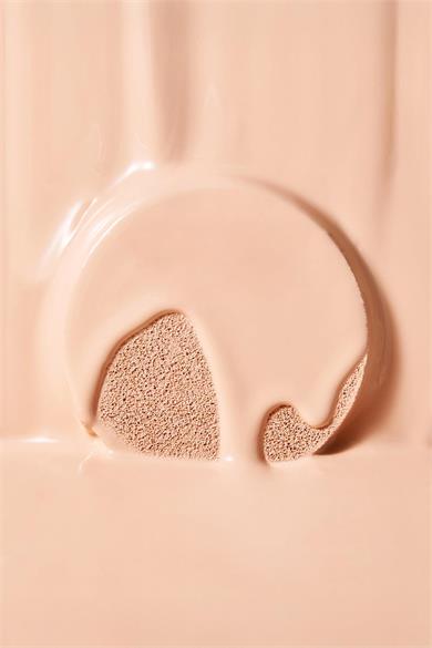 Dearglam -Işıltı Veren Cushion Fondöten Bej- Glow Ampoule Radiance Cushion 23 Beige SPF50+/PA++++