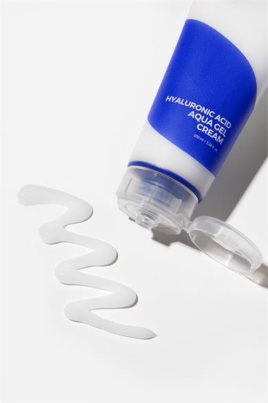 Isntree Hyaluronic Acid Aqua Gel Cream 100 ml (5 Tip Hyalüronik Asit İçeren Nemlendirici Krem)