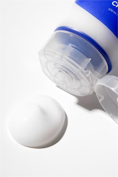 Isntree Hyaluronic Acid Aqua Gel Cream 100 ml (5 Tip Hyalüronik Asit İçeren Nemlendirici Krem)