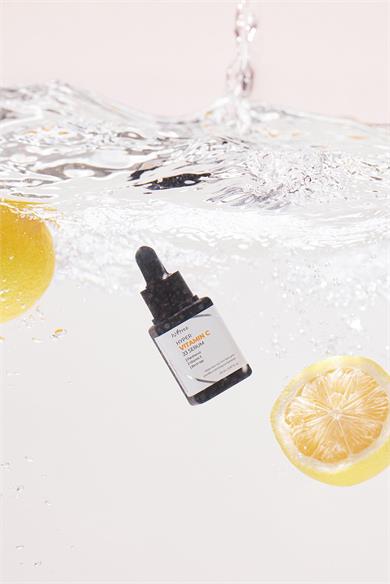 Isntree Hyper Vitamin C 23 Serum 20ml (%23 Askorbik Asit İçeren Aydınlatma ve Cilt Tonu Eşitleme Serumu)