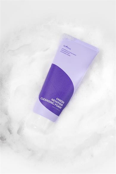 Isntree Onion Newpair Cleansing Foam 150 ml (Hassas Cilt Yatıştırıcı Temizleme Köpüğü)
