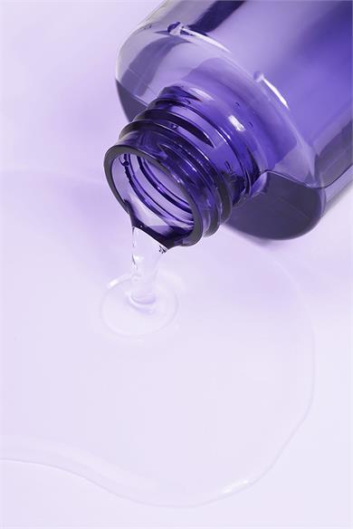 Isntree Onion Newpair Essence Toner 200 ml (Leke Bakımı Sağlayan Yatıştırıcı Tonik)