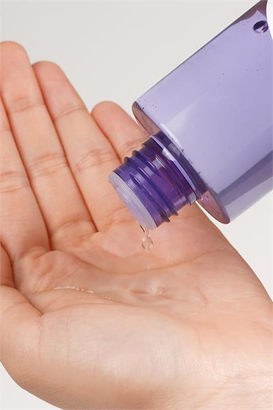 Isntree Onion Newpair Essence Toner 200 ml (Leke Bakımı Sağlayan Yatıştırıcı Tonik)