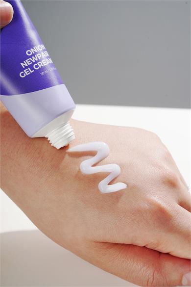 Isntree Onion Newpair Gel Cream 50 ml (Leke Bakımı Sağlayan Yatıştırıcı Krem)