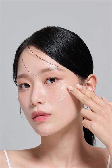 Plenty Plant Melting Leaf Sprout Ginseng Cream