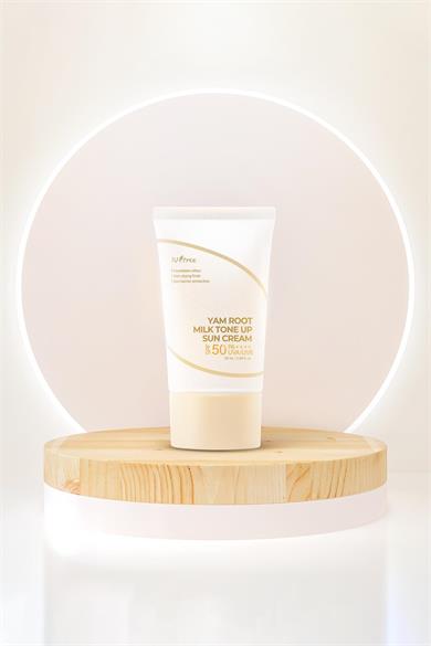 Isntree Tone Up Etkili Güneş Kremi Yüksek Koruma Spf 50 (50 ML) Ton Eşitleyici Vegan