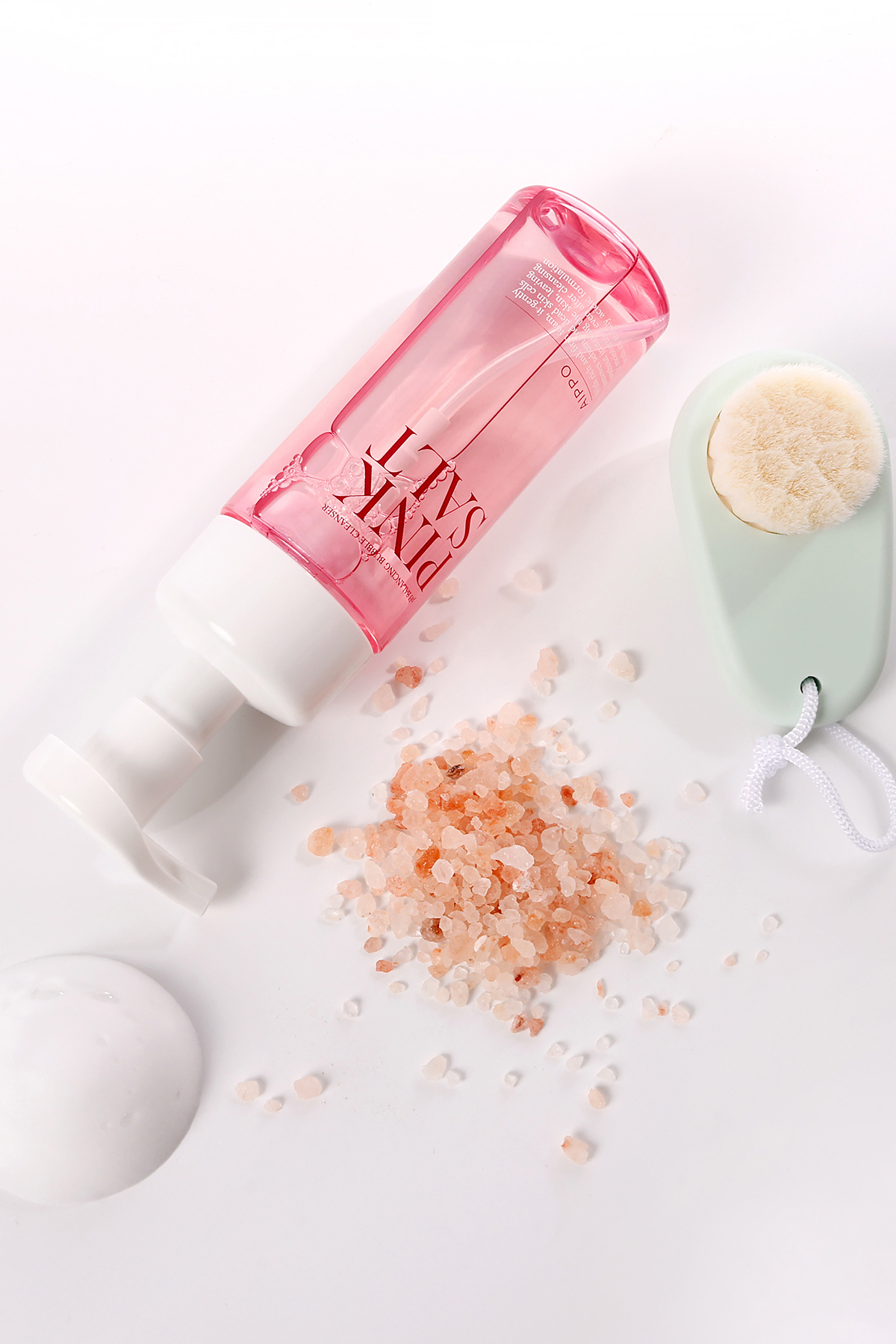 AIPPO Pinksalt Bubble Cleanser uygulama görseli