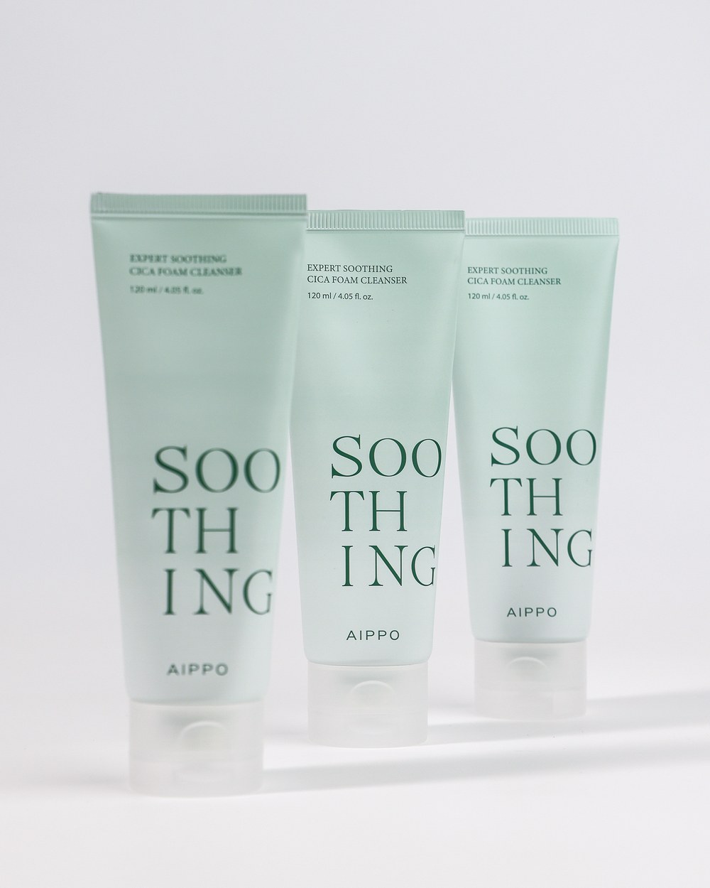 Üç adet AIPPO Expert Soothing Cica Foam Cleanser tüpü