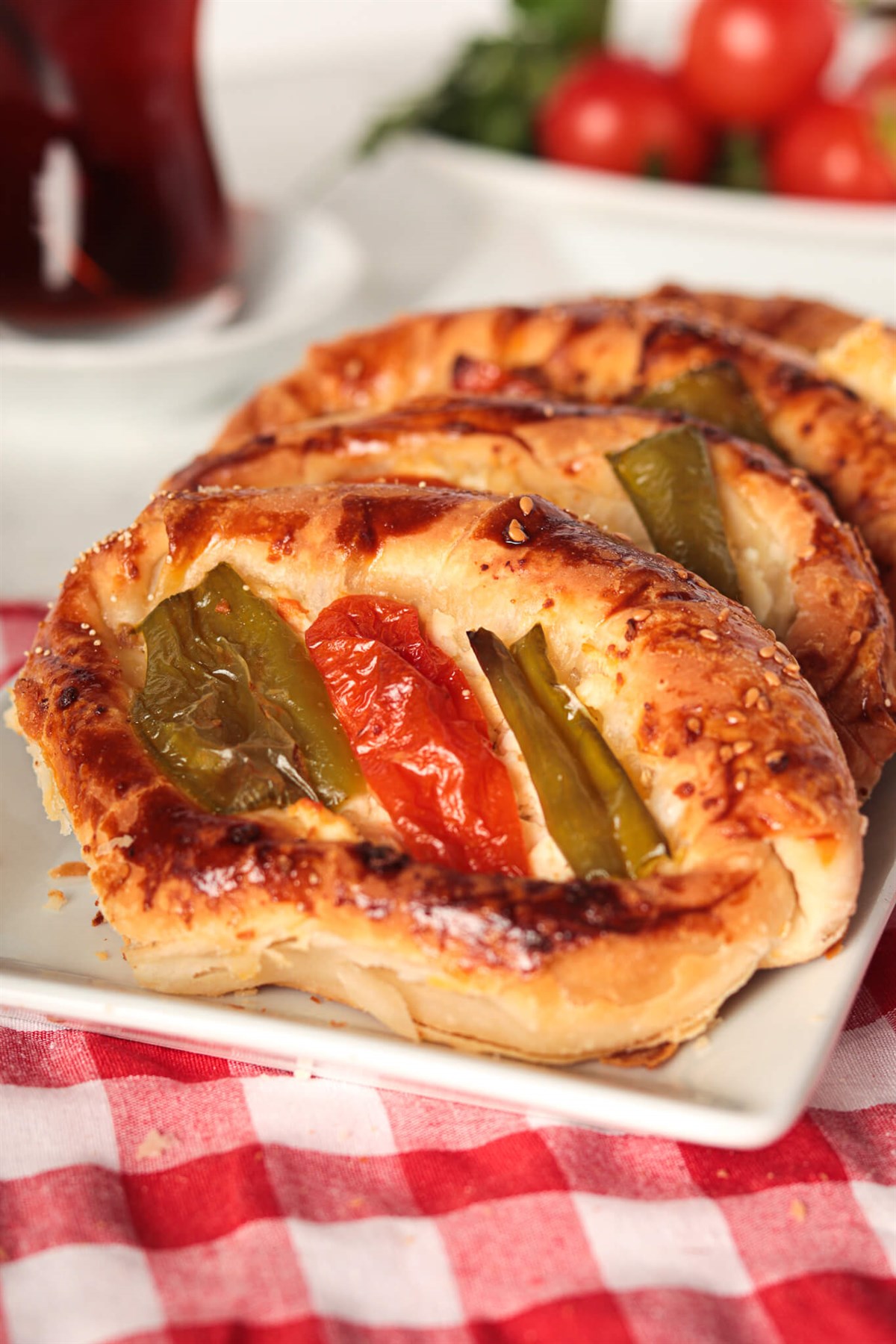 Peynirli Kayık Börek Kg