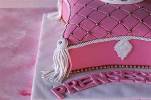 Bohça/Yastık Tasarım Pasta