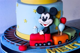 Micky Mouse Tren Sürüyor Tasarım Pasta