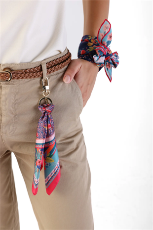 8 Maison Petal Echo Bag Charm / Keychain