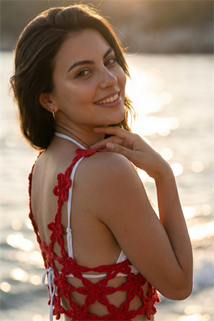 ACR Craft Kırmızı Çiçekli  El Örgüsü Crop Top 