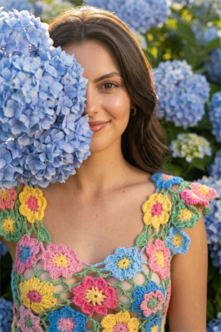 ACR Craft Renkli Çiçekli  El Örgüsü Crop Top