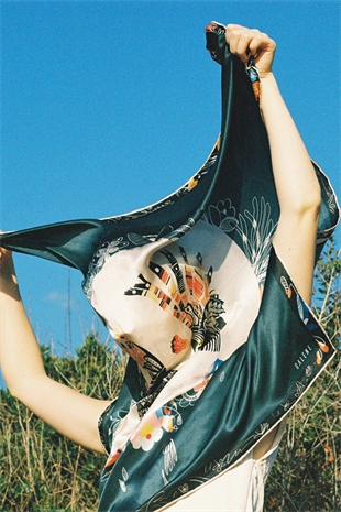 Galene Brand Whispers Saten İpek Pareo & Şal