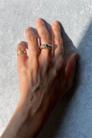 Mitico Jewelry Salome Gold Stone Ring