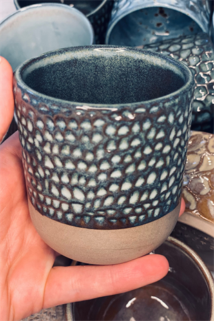 Orangery Objects Stonware Blue Dokulu Mug