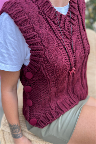 Yandan Düğmeli Bordo Süveter