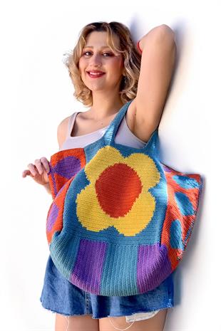 Zone Design Hand-Knitted Shoulder Bag | Kocuman