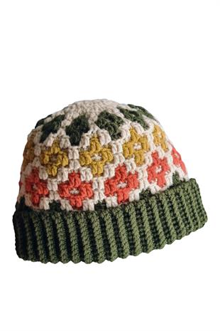 Zone Design Hand-Knitted Hat | Mosaic