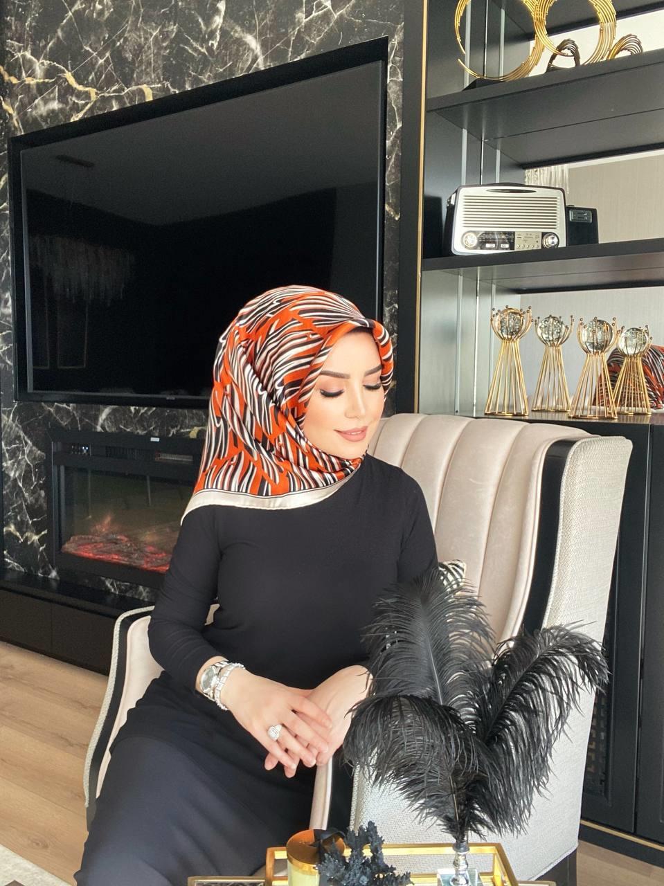 Armine Eşarp