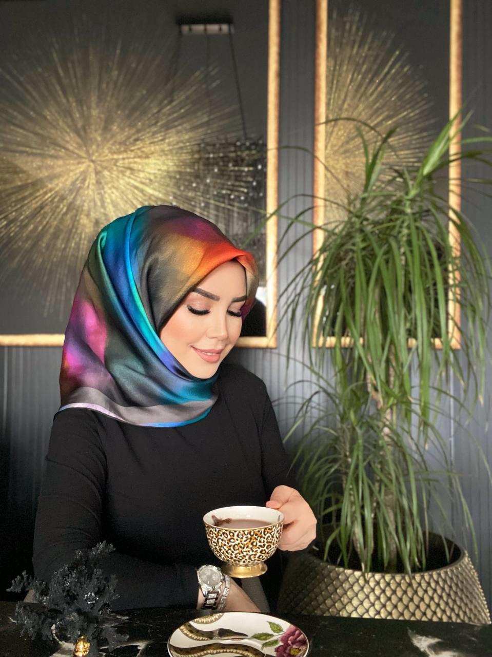 Armine Eşarp
