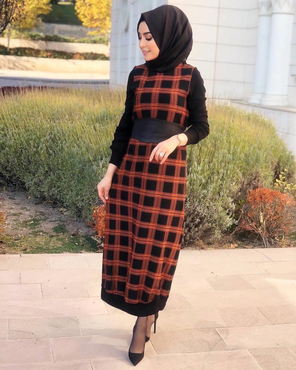 Safiye Başol Elbise