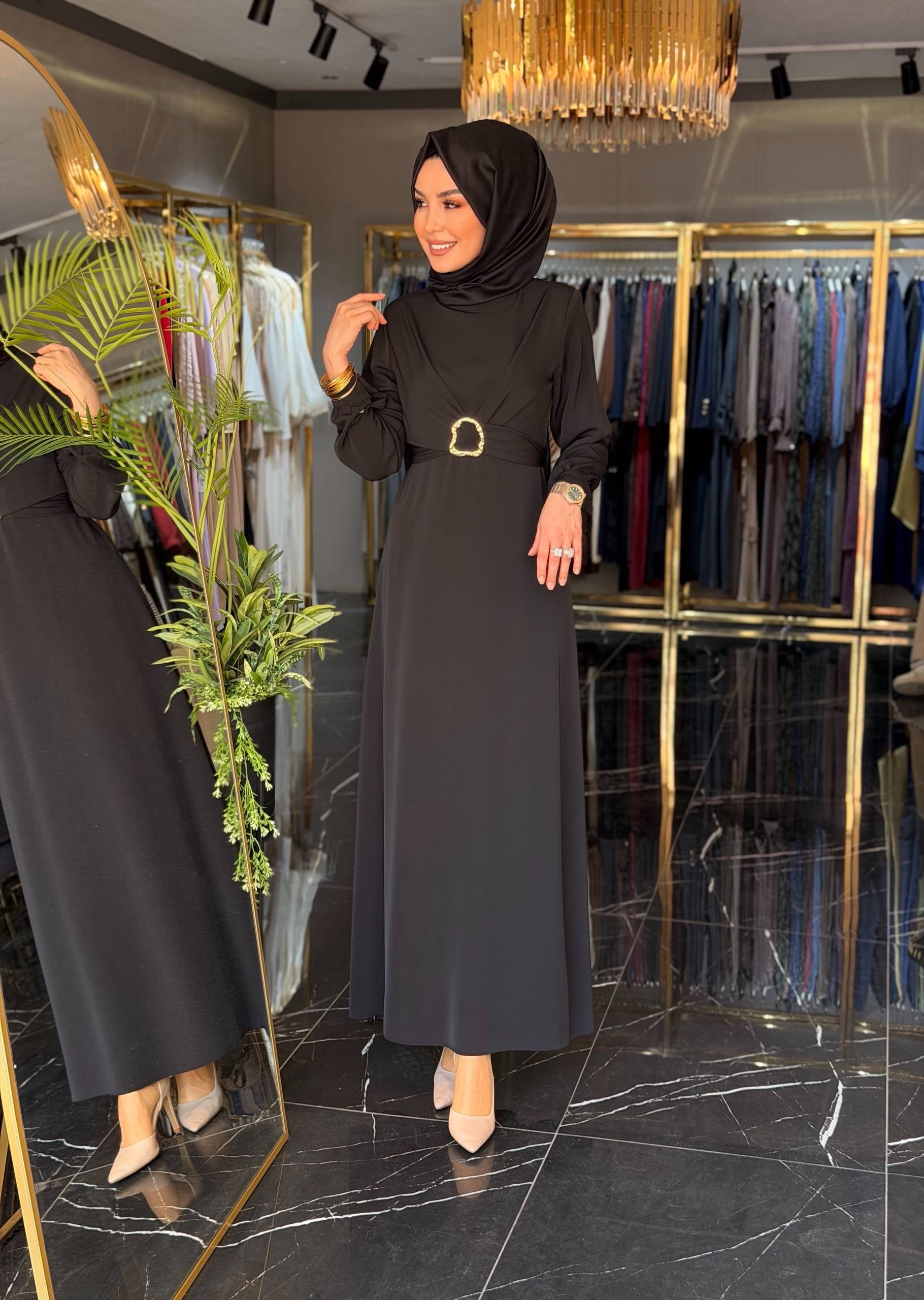 Safiye Başol Elbise