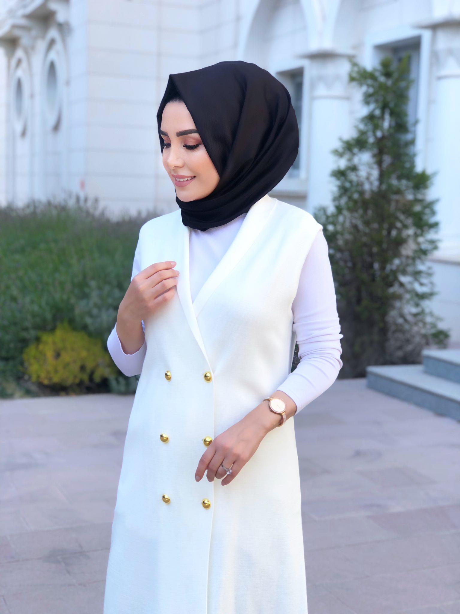 Safiye Başol Yelek