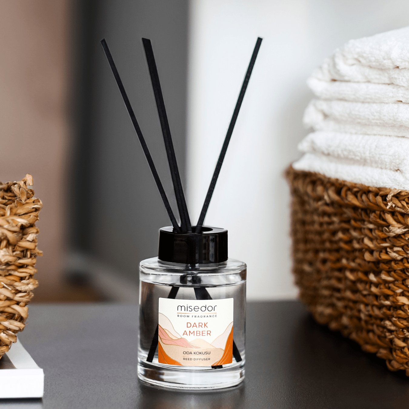 Misedor 2li Set Dark Amber Çubuklu Oda Kokusu ve Oda Spreyi