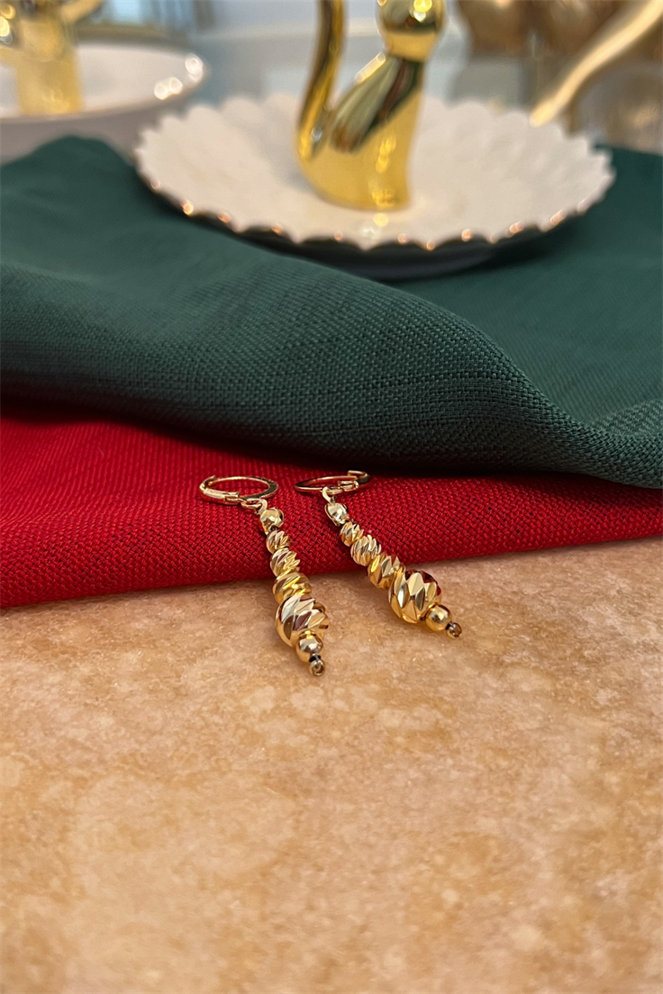 Büyüklü Küçüklü Dorika Model Küpe Gold