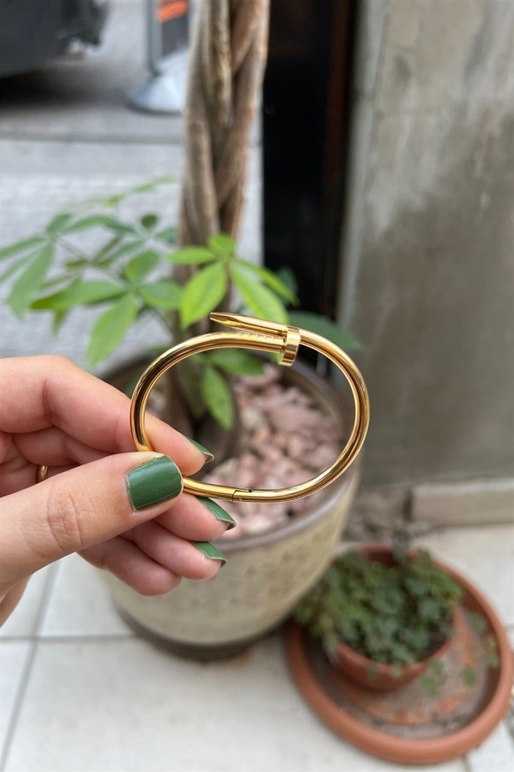 Çelik Çivi Model Bileklik Gold