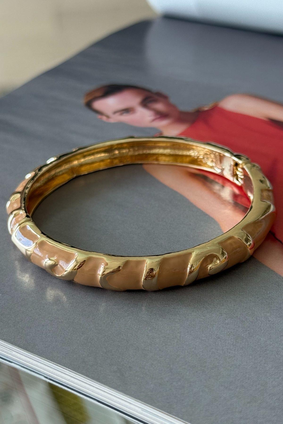 Çelik Kahve Mineli Kelepçe