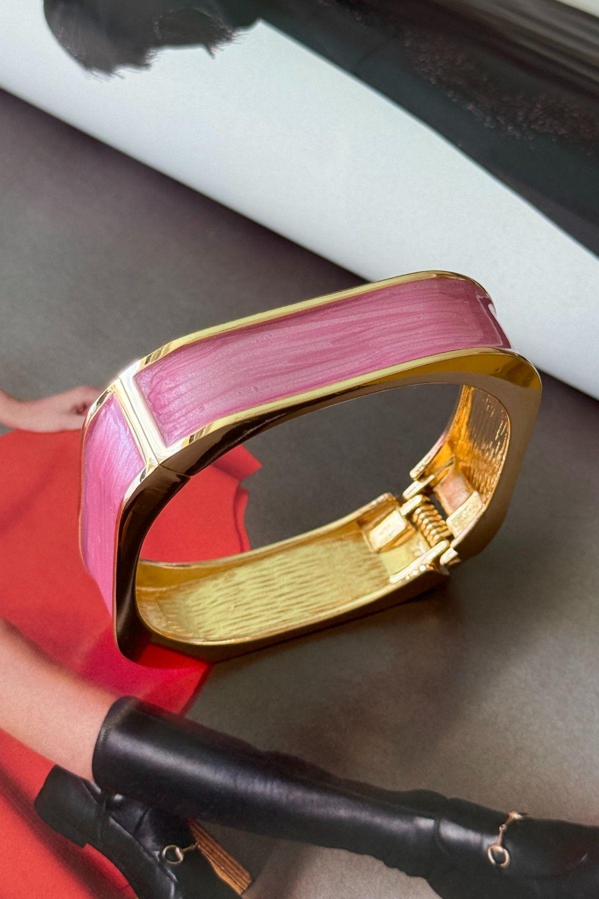 Çelik Lila Renkli Kare Kelepçe