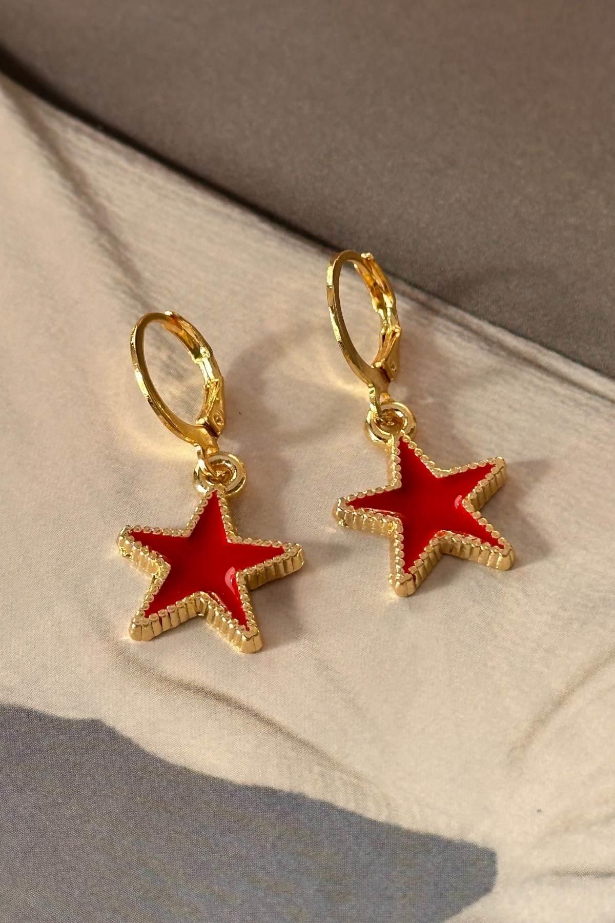 Kırmızı Renk Yıldız Küpe