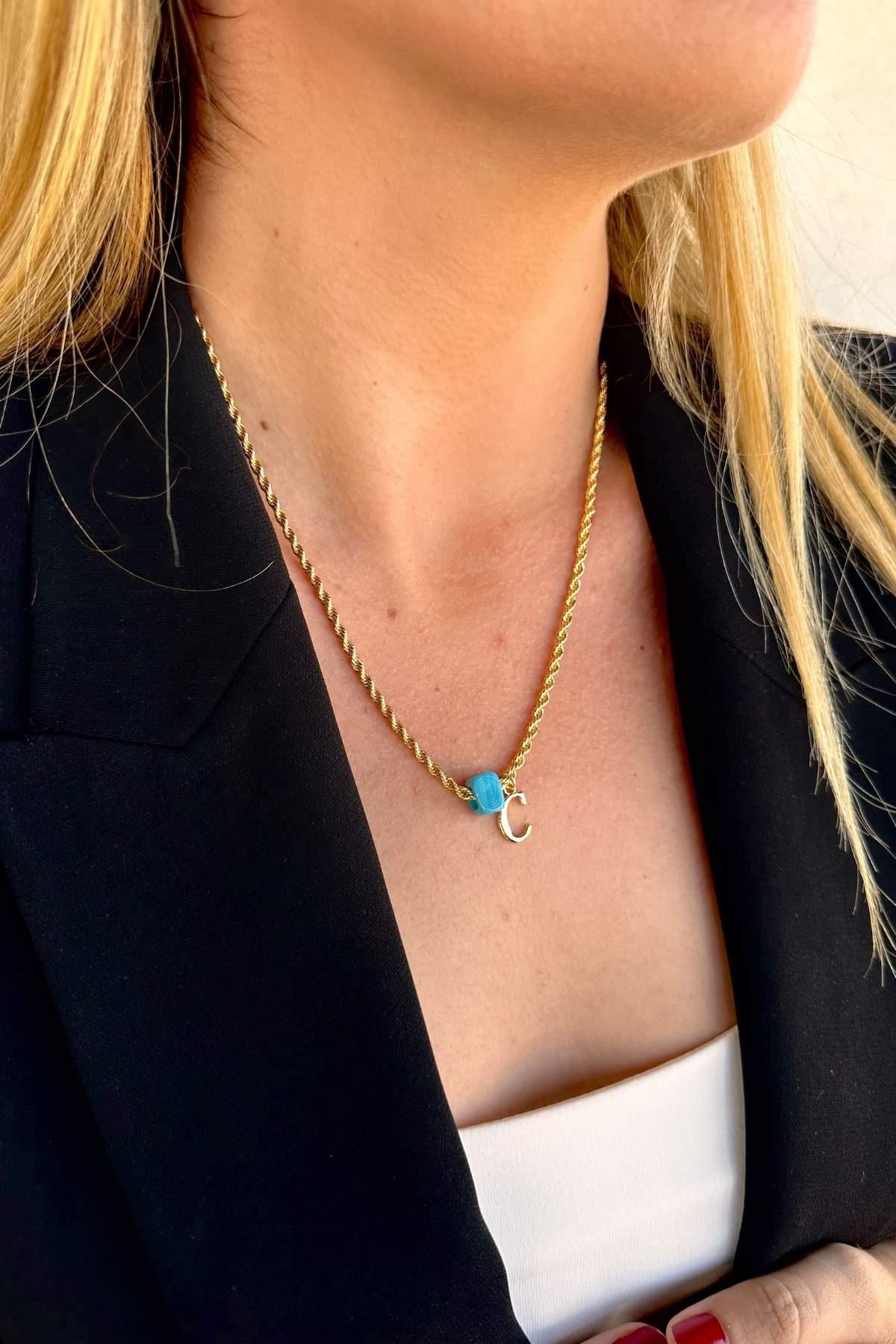 Kişiye Özel Harfli Altın Kaplama Nostalji Cam Boncuklu C Harf Burgu Zincir Kolye