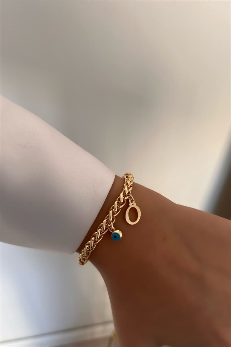 Kişiye Özel Kalın Zincir Model Ö harfli ve Nazarlı Bileklik Gold