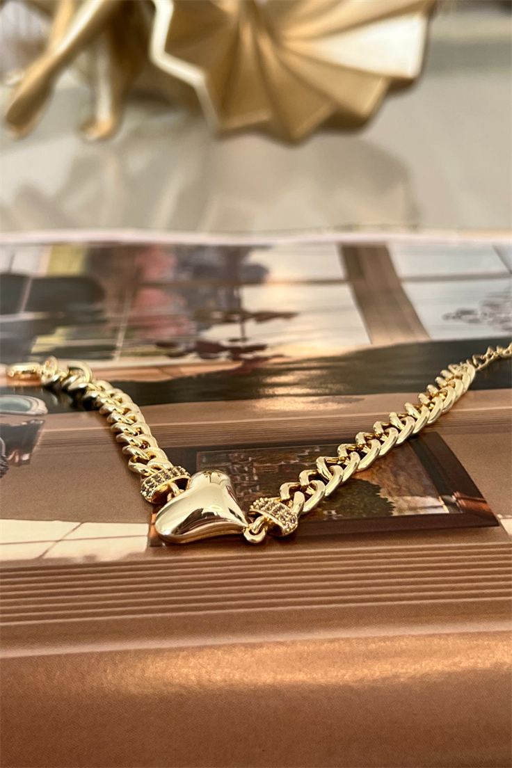 Plaka Kalp Model Zirkon Taş Detaylı Zincir Bileklik Gold