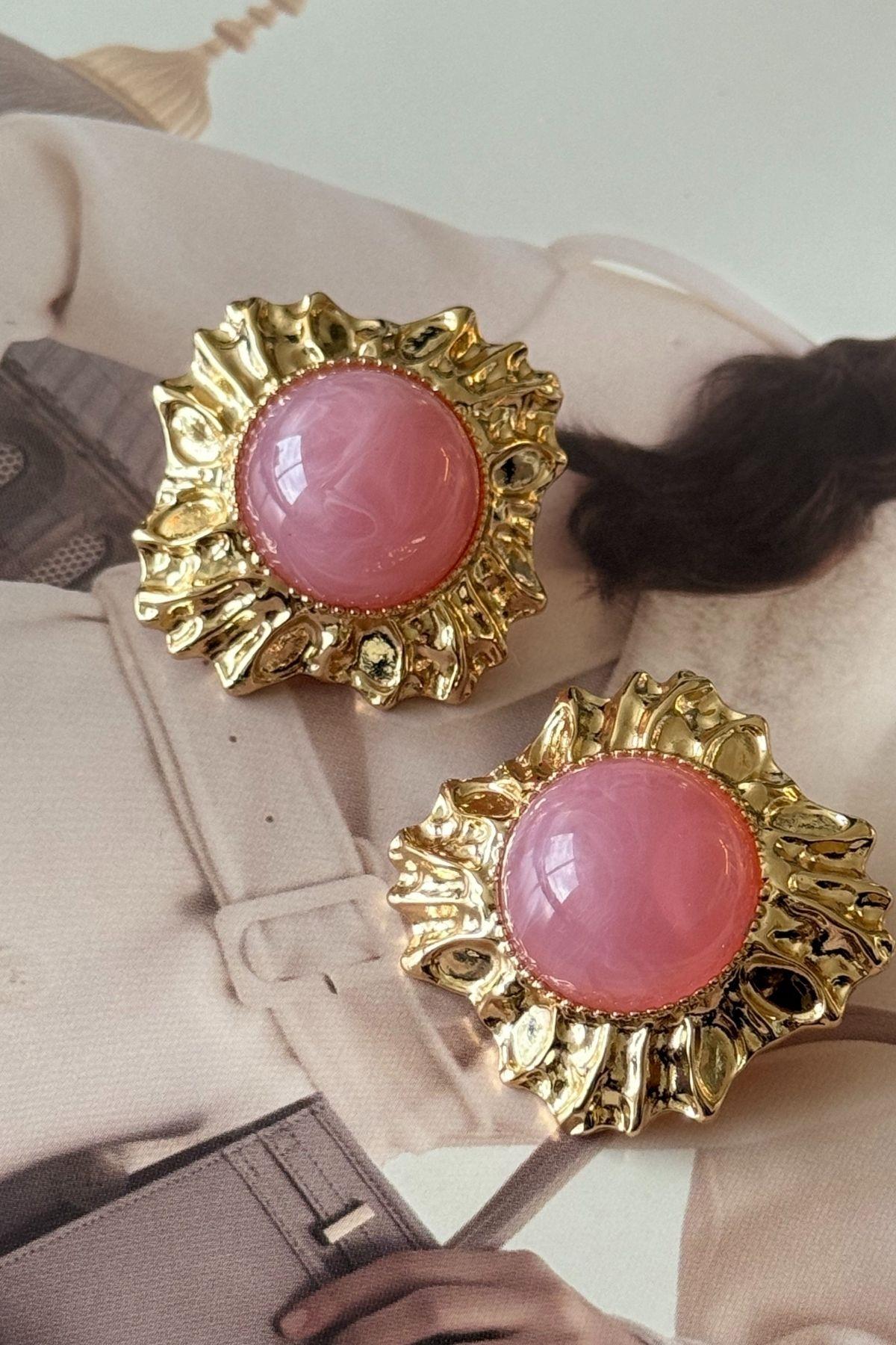 Vip Pembe Taşlı Gold Detaylı Küpe