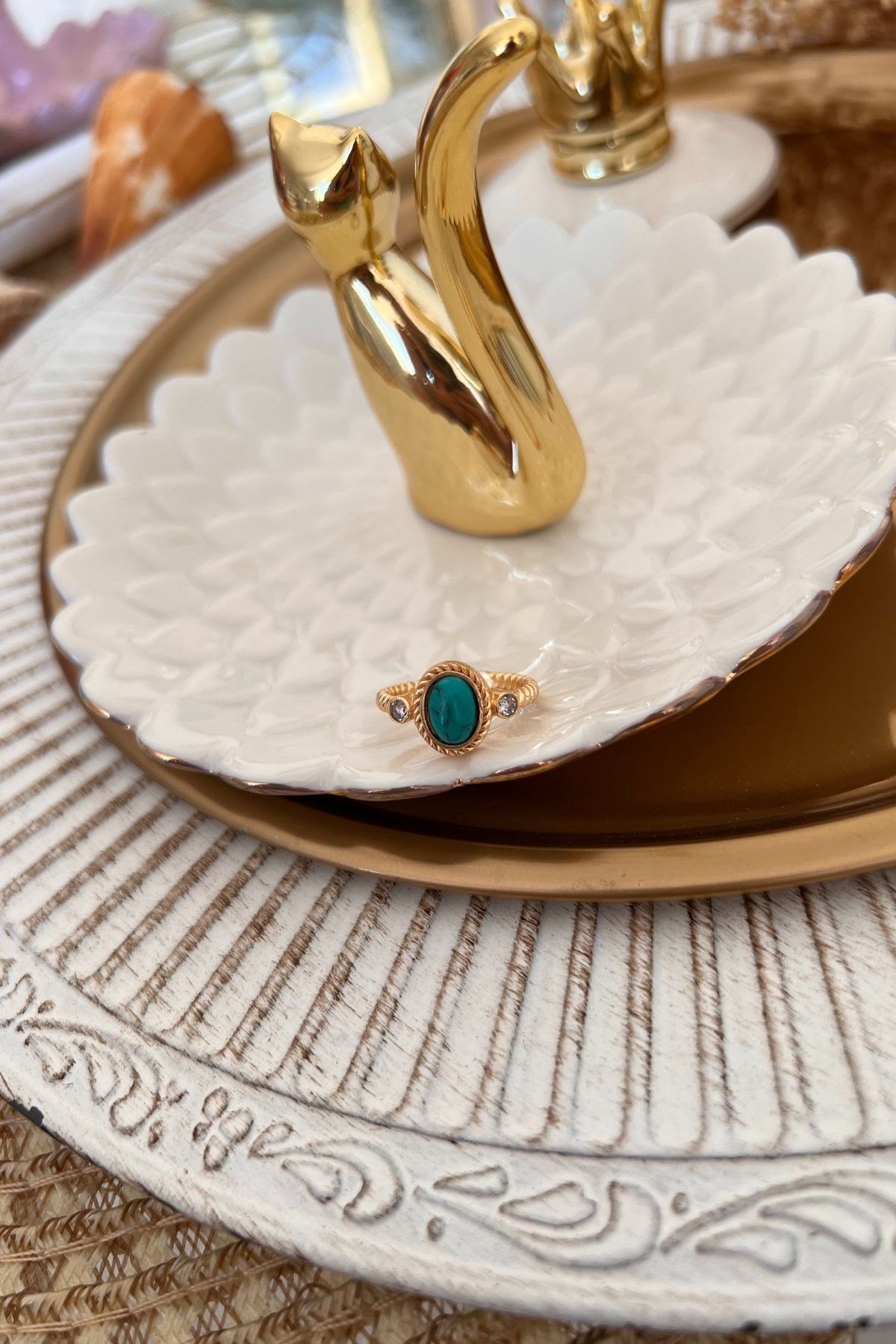 Yeşim Taşı Model Oval Yüzük Gold