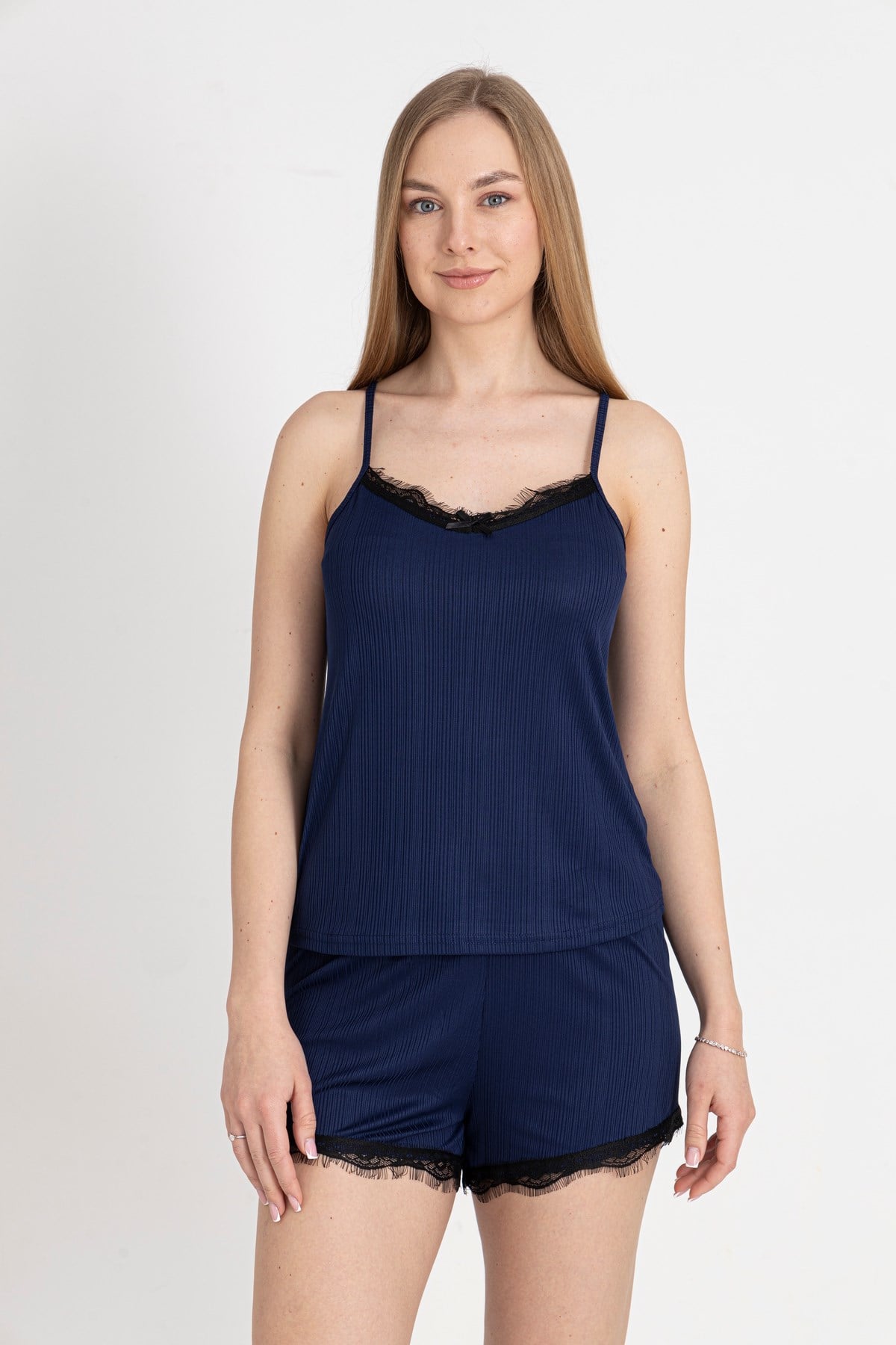 Wednesday Lacivert Ince Askılı Şortlu Pijama Takımı