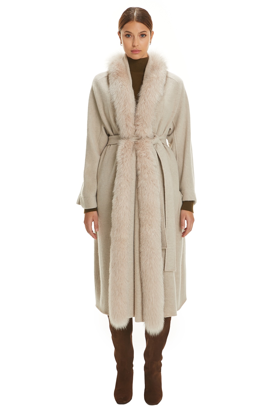 Shaky Women's Knitted Coat with Fox trimming