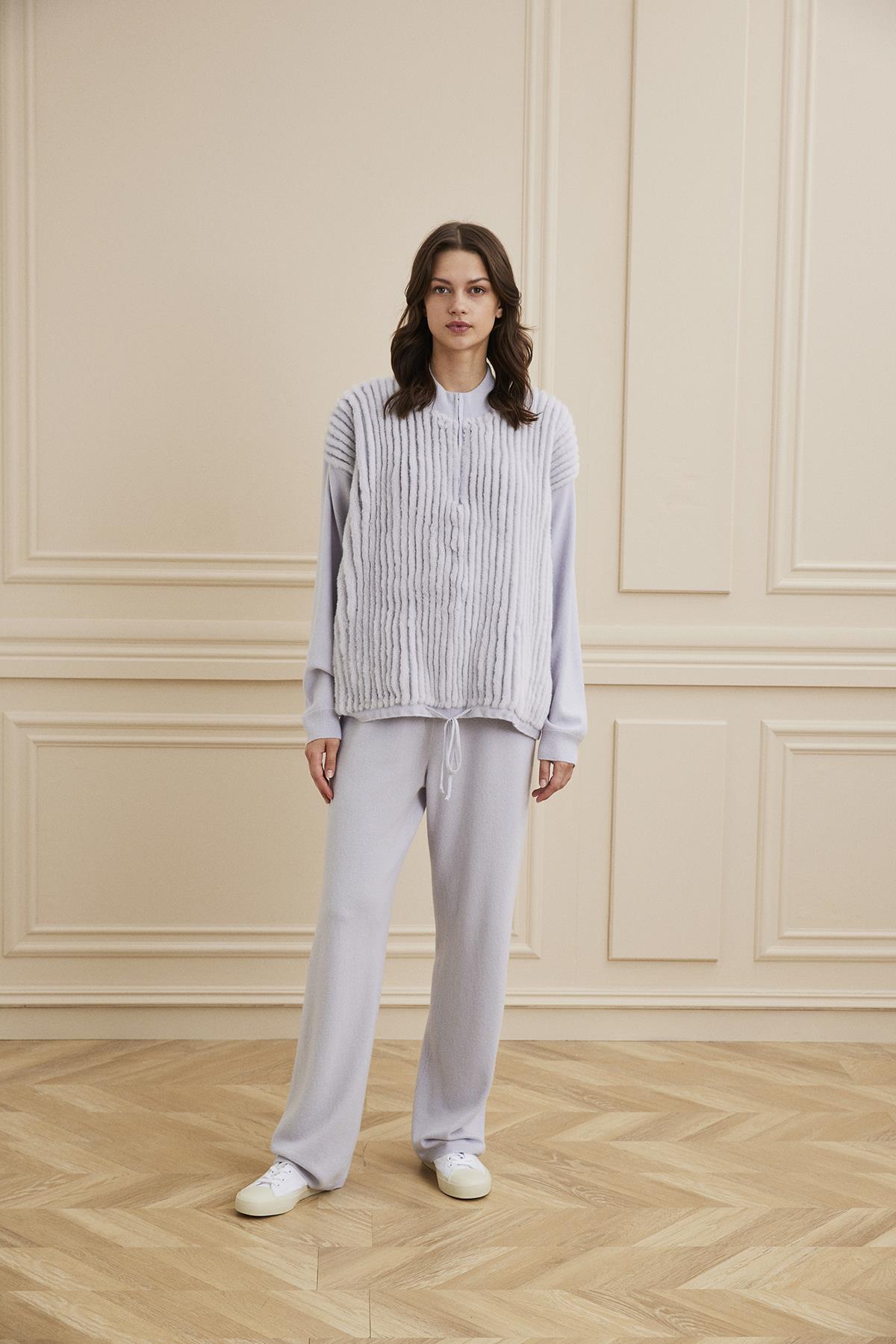 Shaky Women's Knitted Pants and Sweater Set With Mink Trimming Limestone-40180 Calce